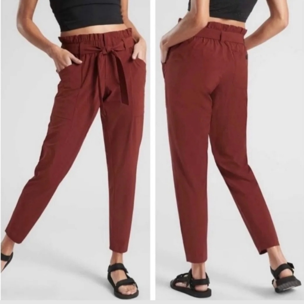 Athleta Women's Size 6 Skyline Red Paper Bag Tie Waist Pants Pockets